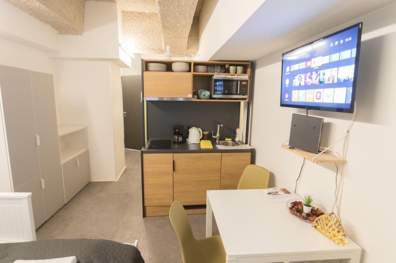 Peaceful Basement Apartment With Terrace & Free Gym Budapest Ngoại thất bức ảnh