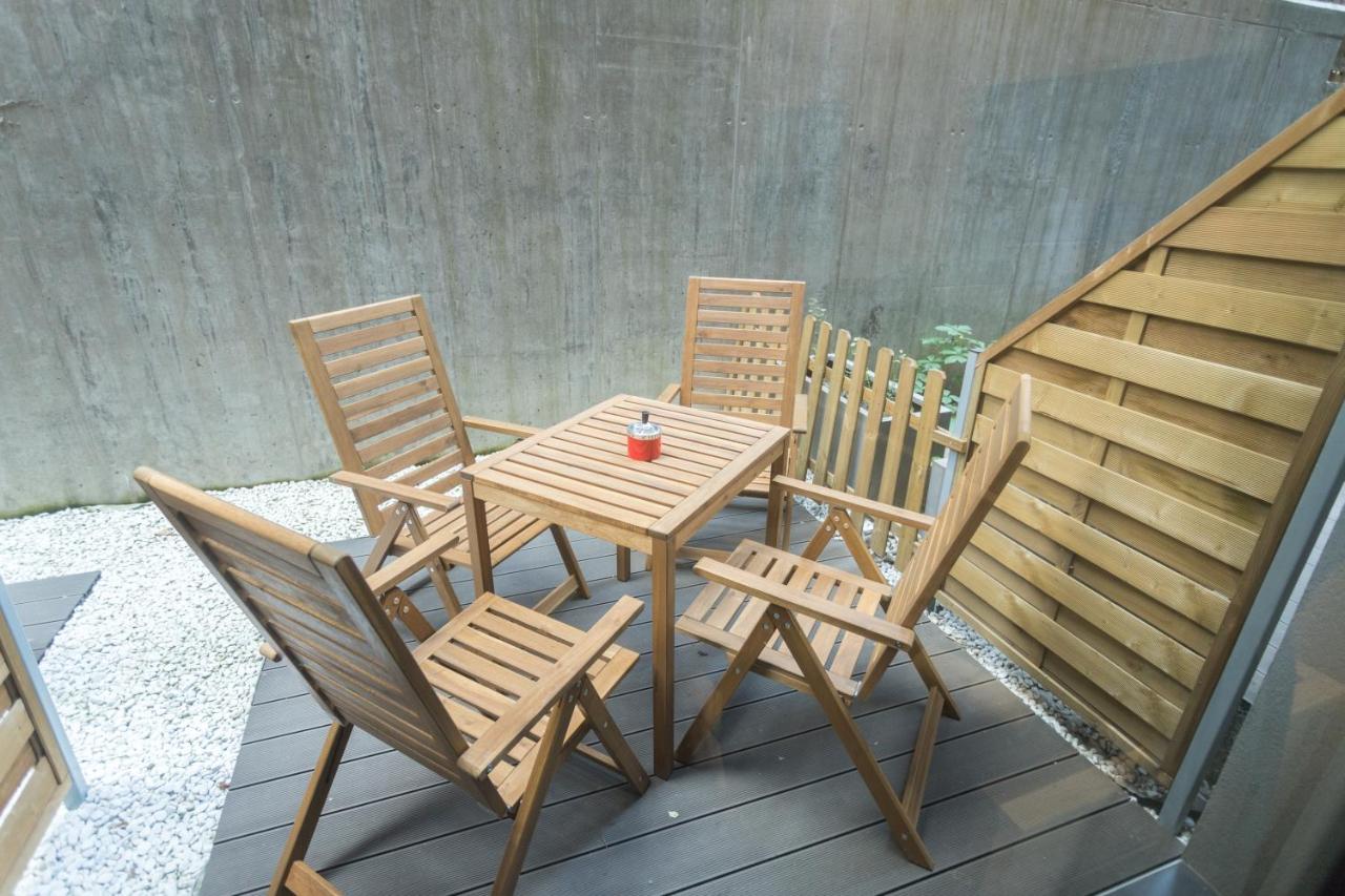 Peaceful Basement Apartment With Terrace & Free Gym Budapest Ngoại thất bức ảnh